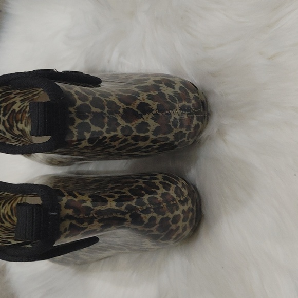 Leopard print rain boots - Picture 4 of 6